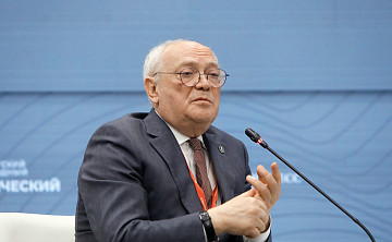 Александр Румянцев: «Нам удастся выйти за порог 90% выздоровления детей с острым лейкозом, и нас это воодушевляет» 